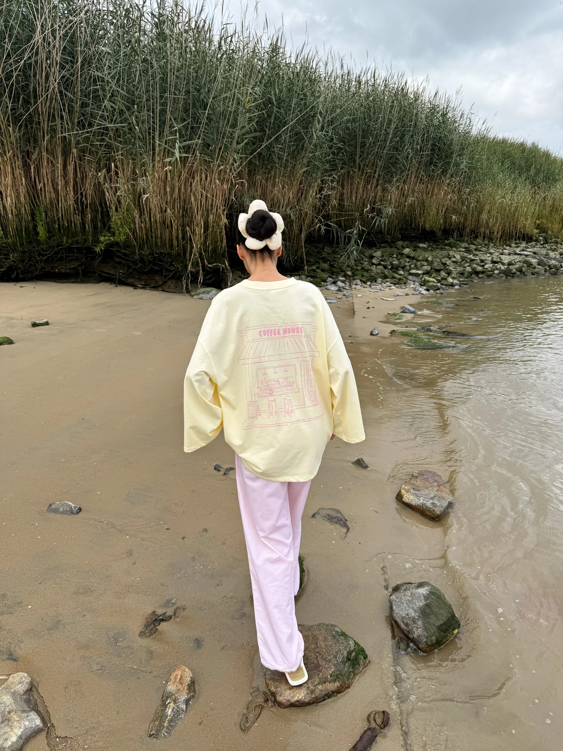 cmfe. coffeehouse oversized t-shirt - butter yellow - Image 3