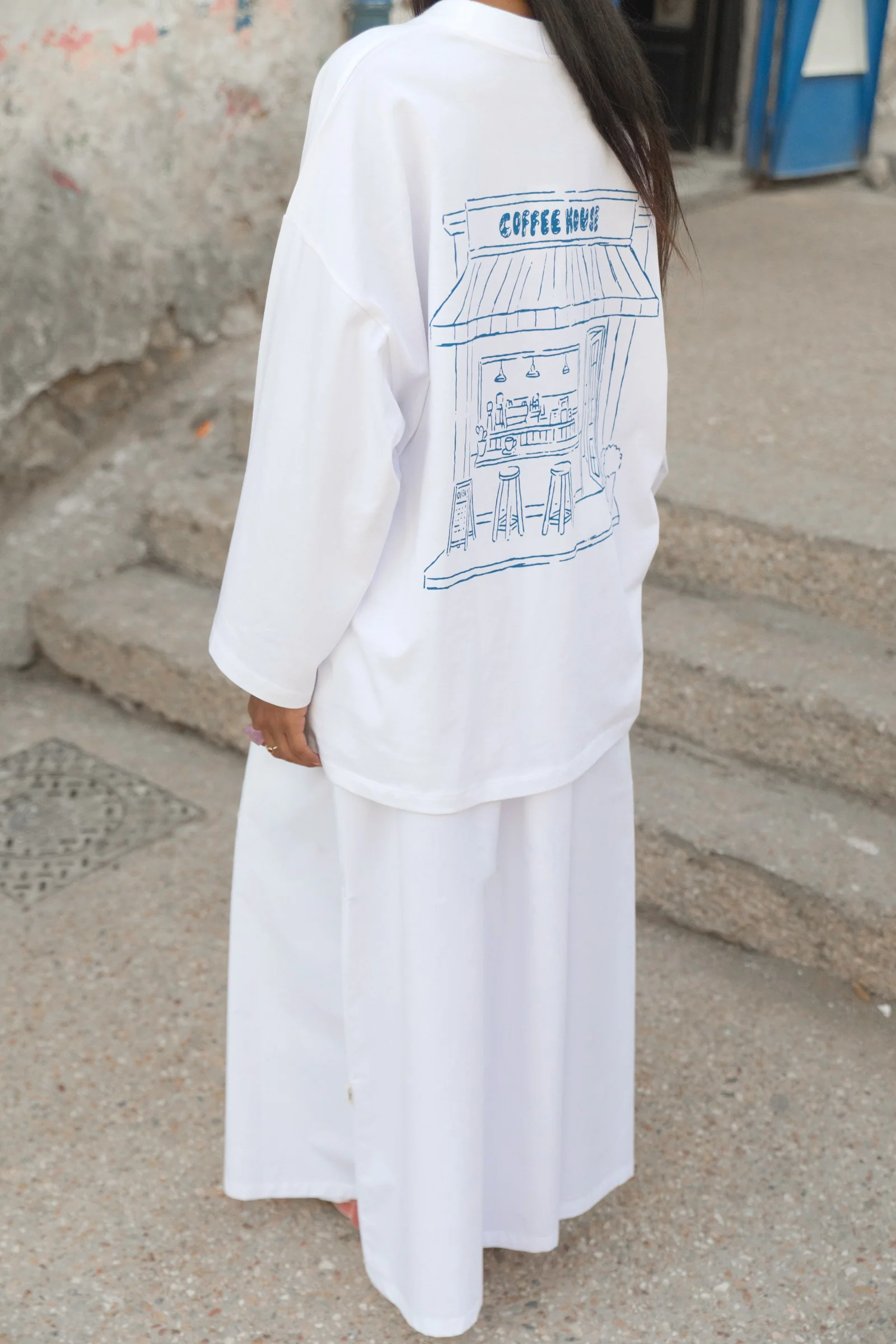 cmfe. coffeehouse oversized t-shirt - white - Image 3