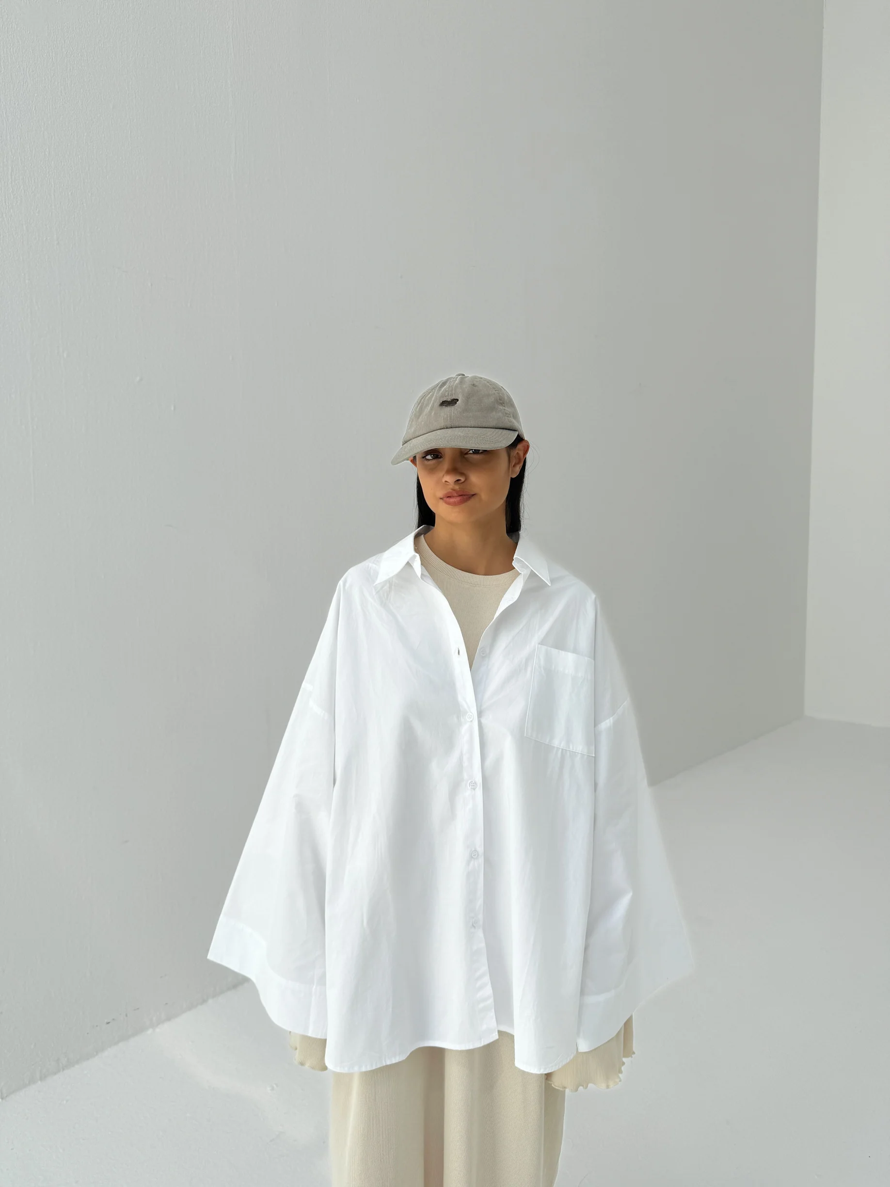 cmfe. poplin shirt - white