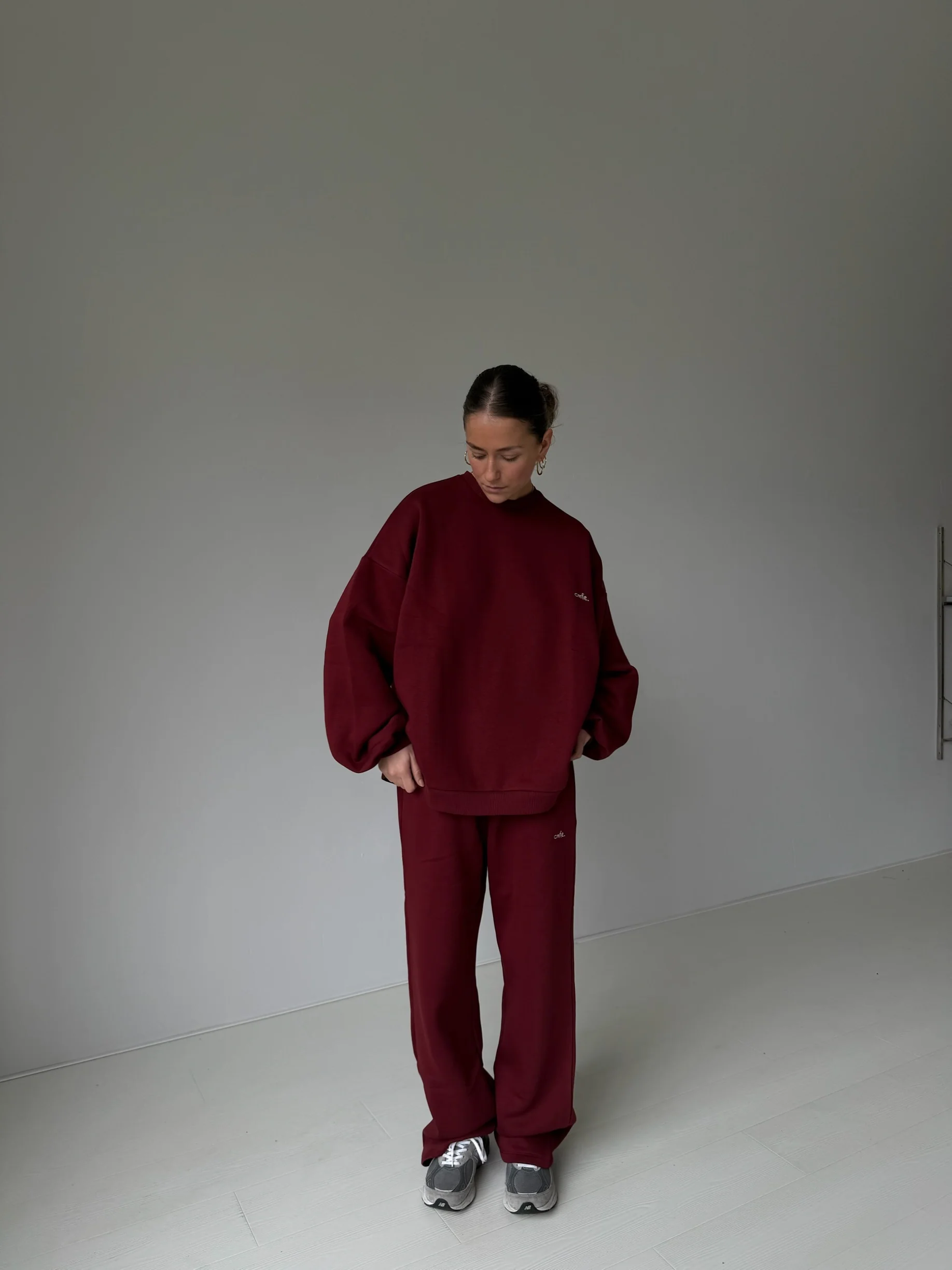cmfe. straight leg joggers - burgundy - Image 4